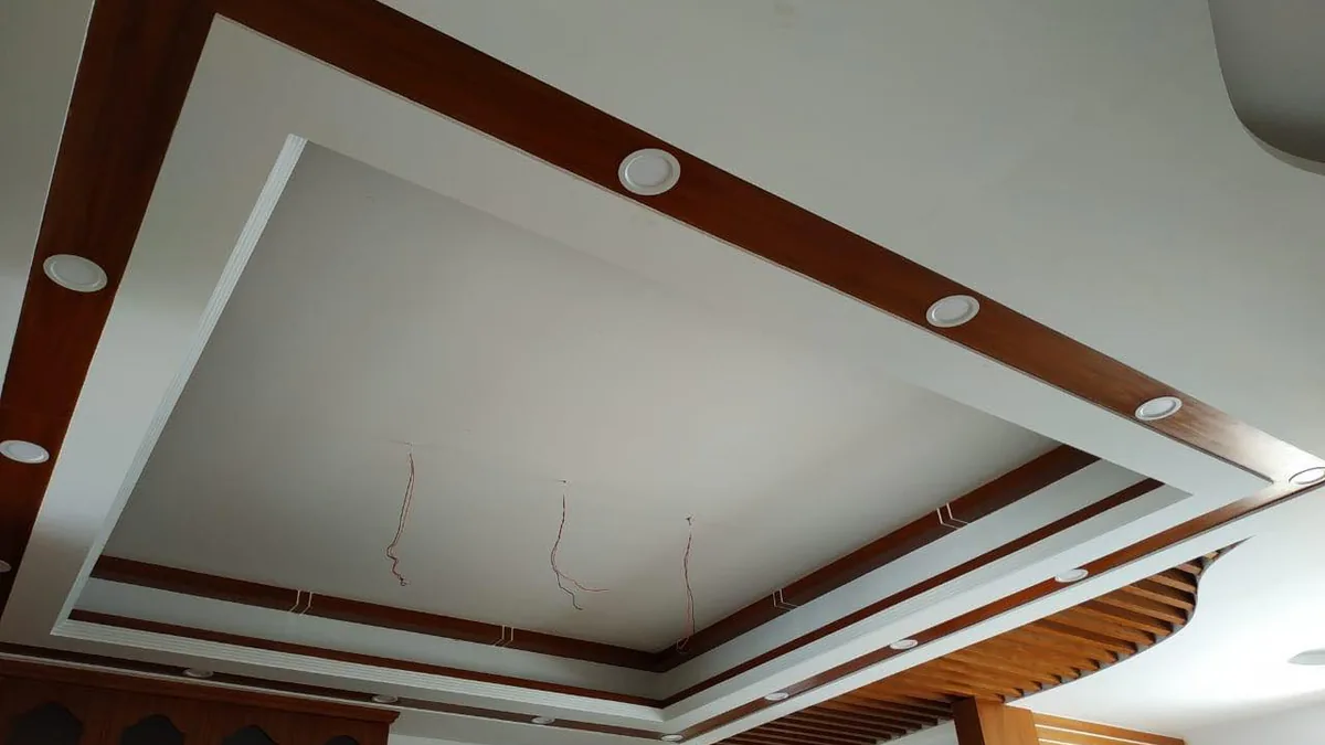 Existing kitchen layout kept and refreshed with new hardware, an affordable Auckland kitchen makeover approach Existing kitchen layout kept and refreshed with new hardware, an affordable Auckland kitchen makeover approach