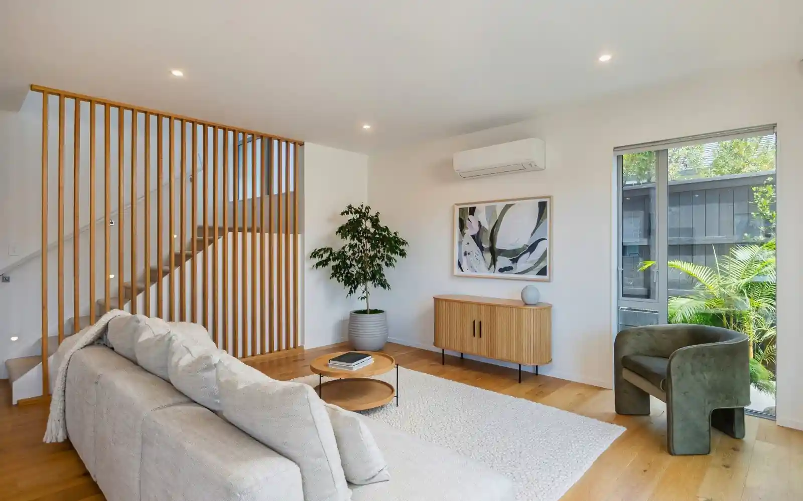 Layered lighting in an Auckland home, the balance of task, ambient and accent light a kitchen lighting plan sets Layered lighting in an Auckland home, the balance of task, ambient and accent light a kitchen lighting plan sets