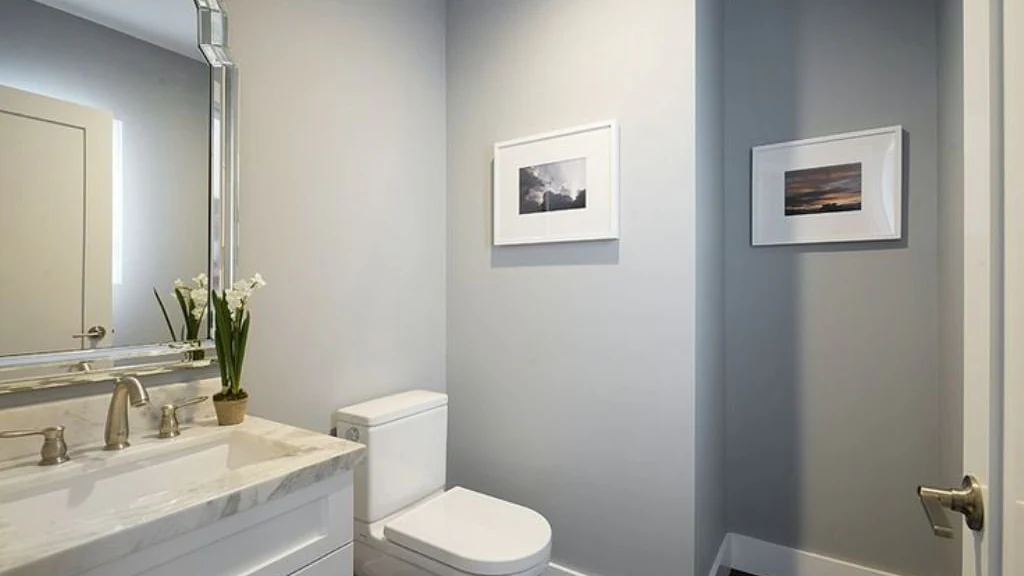 Paint colours and finishes compared side by side when making renovation design decisions Paint colours and finishes compared side by side when making renovation design decisions